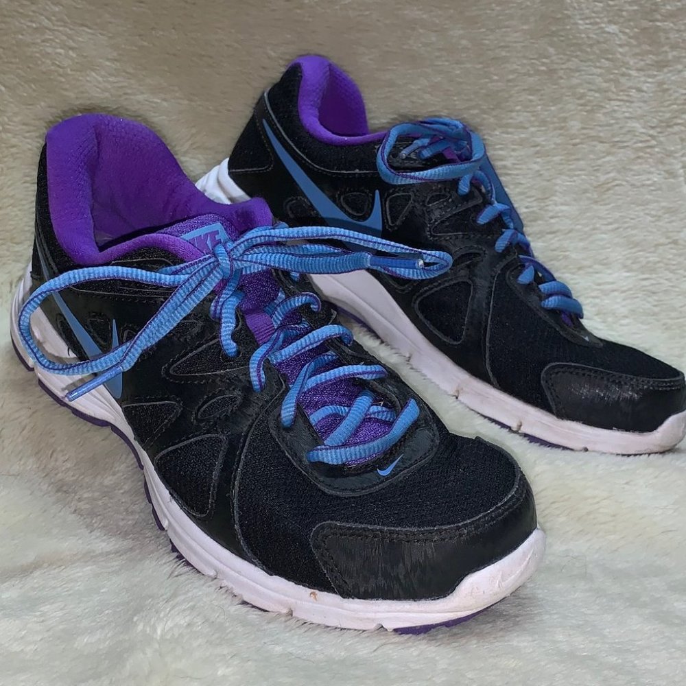 Nike Revolution 2 athletic shoes black purple blue women's 8
